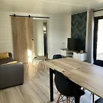 Pensionat 2ch - Air Conditioning - Wifi - Swimming Pool And Jacuzzi Open Year