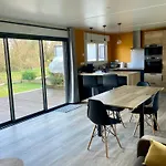 2ch - Air Conditioning - Wifi - Swimming Pool And Jacuzzi Open Year 3*