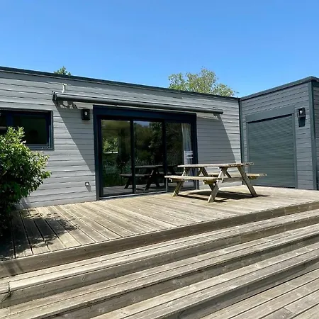 2ch - Air Conditioning - Wifi - Swimming Pool And Jacuzzi Open Year