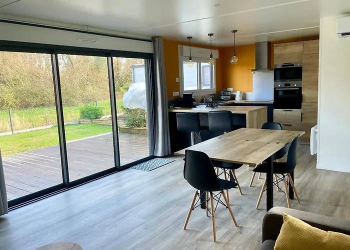 2ch - Air Conditioning - Wifi - Swimming Pool And Jacuzzi Open Year 4*